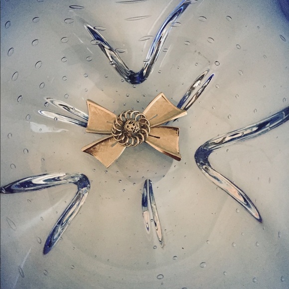 💛 Fancy Hair Bow 💛 - Picture 3 of 3